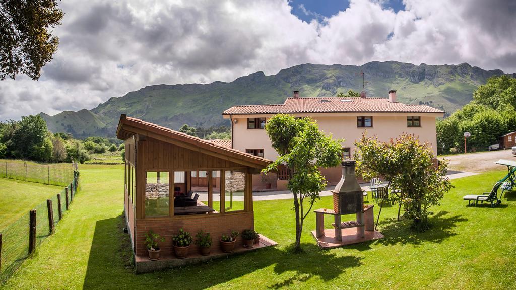Apartamentos El Pradon De Santa Marina Parres de Llanes ภายนอก รูปภาพ