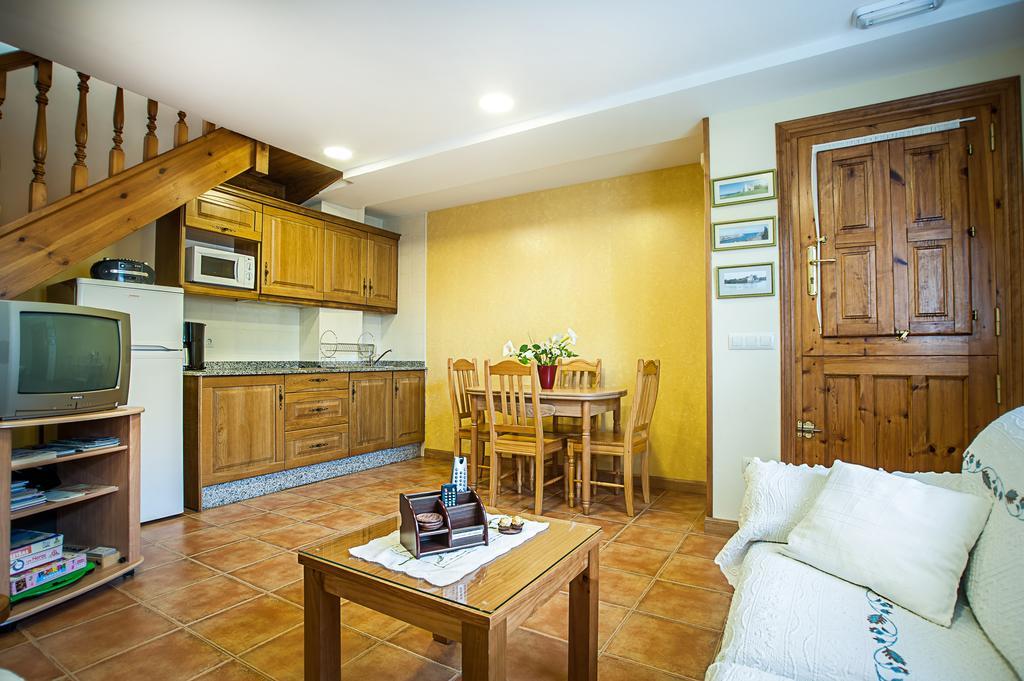 Apartamentos El Pradon De Santa Marina Parres de Llanes ห้อง รูปภาพ