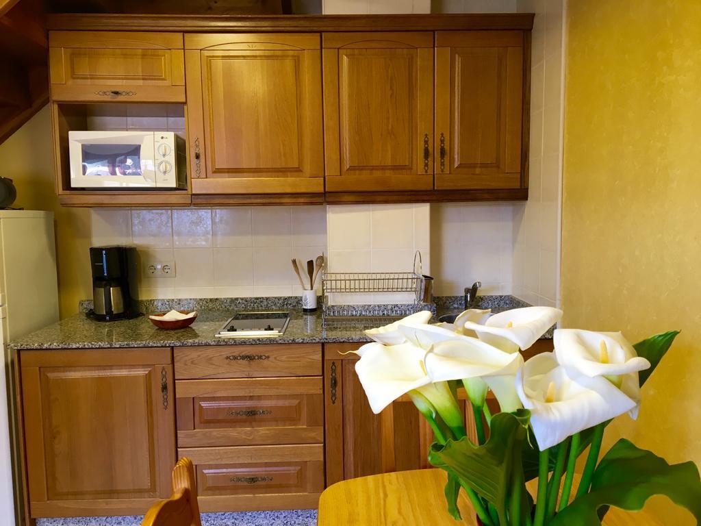 Apartamentos El Pradon De Santa Marina Parres de Llanes ภายนอก รูปภาพ